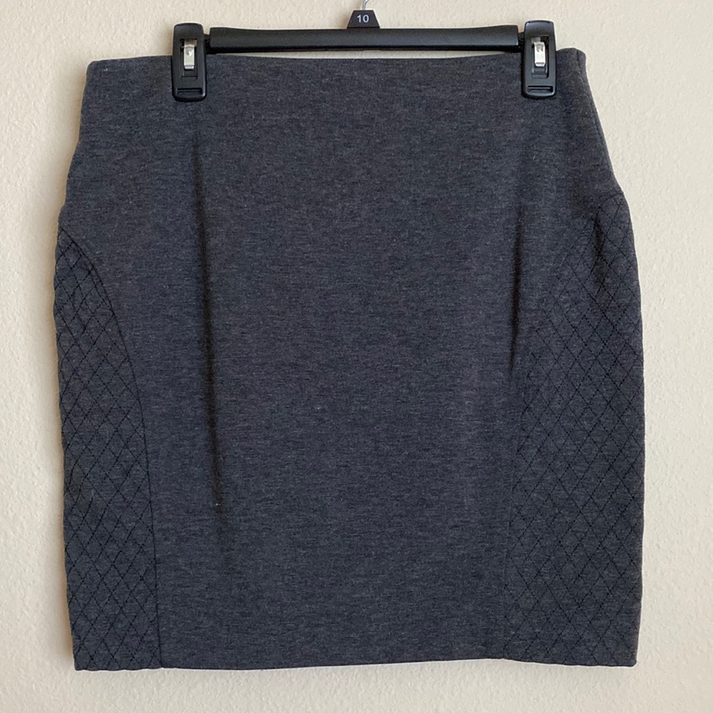 Vera Wang Dark Gray Pencil Skirt